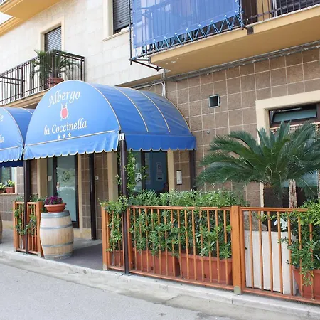 La Coccinella 3*